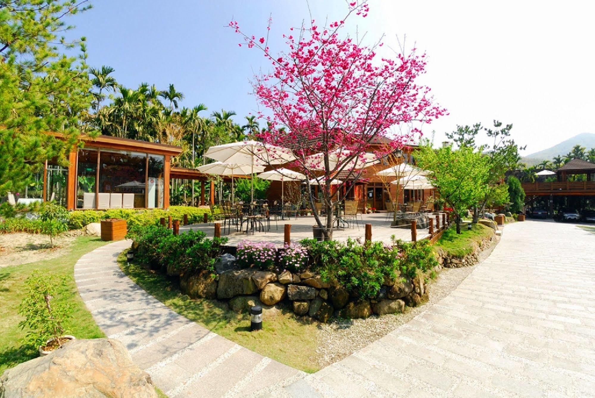 Sakura Villa Nantou Luaran gambar